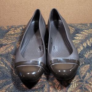 CROCS Women's Black Cap Toe Ballet Flats- Size 8